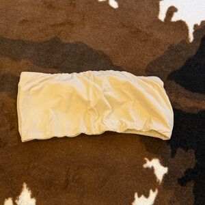 Skims Simple Strapless Bandeau Top in Cream